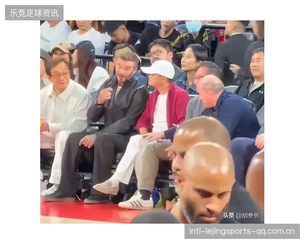澳门NBA暴露咖位：顶流姜涛靠边坐，C位毋庸置疑，成龙被大佬无视