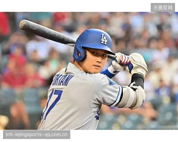 MLB大谷翔平双响炮震撼全场，展现超级打击魅力